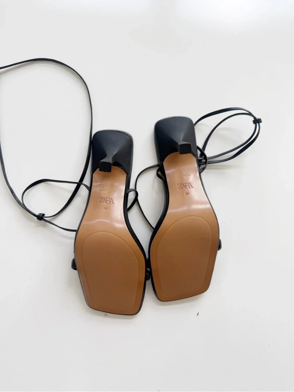 Zara Square Toe Black Leather Strappy Heeled Sandals size 38 (7.5) - Picture 4 of 6